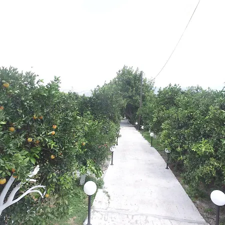 Orange Tree Farm בית כפרי Skinés